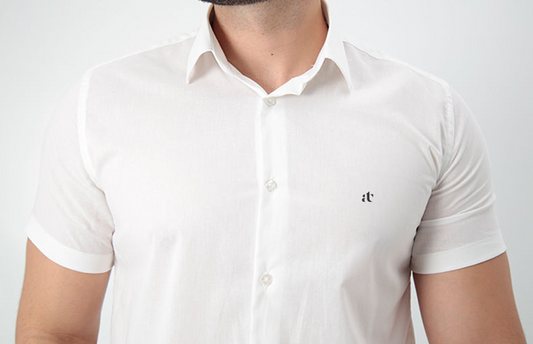 CAMISA MANGA CURTA SLIM FIT BÁSICA